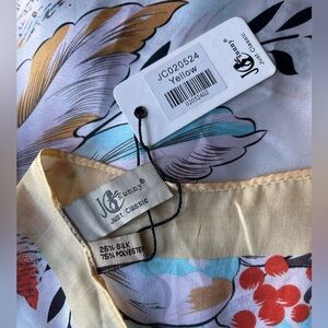 Just Classic Scarf NWT